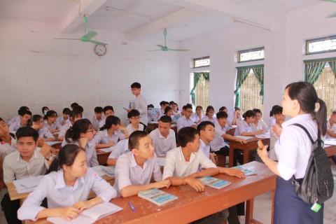 Áp lực thi cử gia tăng: Thí sinh tốt nghiệp 2026 đối mặt thách thức về sức khỏe tâm lý và thể chất