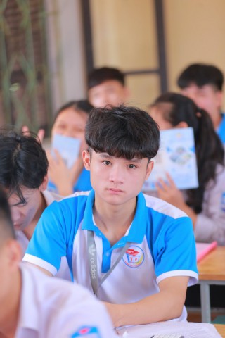 Giải tỏa nỗi lo sau kỳ thi: 2k7 đừng để lỡ nhịp xét tuyển đại học!